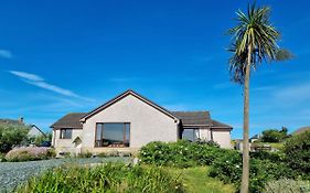 Brae Lea House, Lochboisdale, South Uist. Outer Hebrides Bed And Breakfast